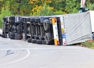 Semi-truck rollover accident